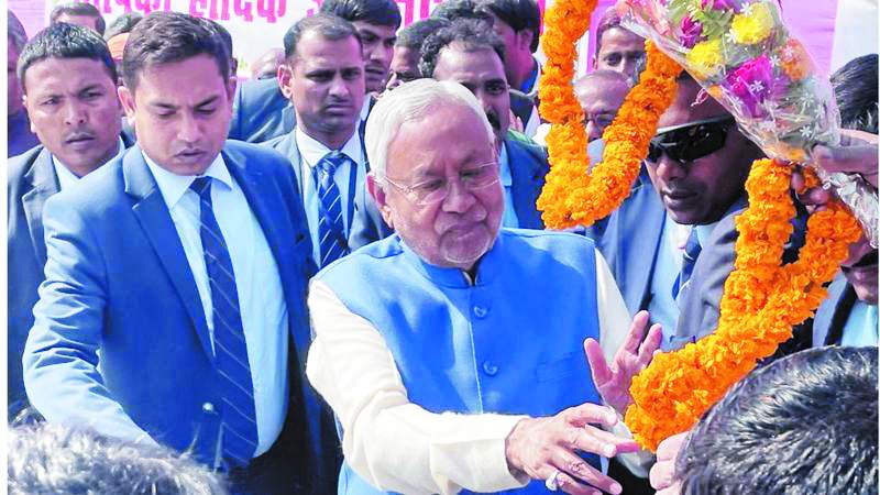 समाधान यात्रा : किसकी समस्या का समाधान कर पाए नीतीश कुमार