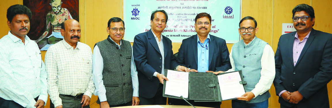 एनएमडीसी ने सीएसआईआर-आईएमएमटी के साथ सहयोगी अनुसंधान करार पर हस्ताक्षर