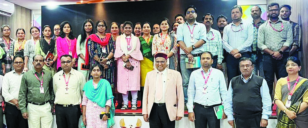 प्रणालियों, टीमों और प्रौद्योगिकी का नेतृत्व करके हमें शिक्षण संस्थानों का प्रबंधन करना होगा-प्रोफेसर गोयल