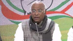 कार्य समिति के चुनाव पर खुलकर चर्चा हो और सामूहिक रूप से निर्णय हो : खरगे कार्य समिति के चुनाव पर खुलकर चर्चा हो और सामूहिक रूप से निर्णय हो : खरगे