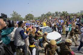 आबकारी नीति मामले में लगे आरोप झूठे, जेल जाने से नहीं डरता: सिसोदिया आबकारी नीति मामले में लगे आरोप झूठे, जेल जाने से नहीं डरता: सिसोदिया