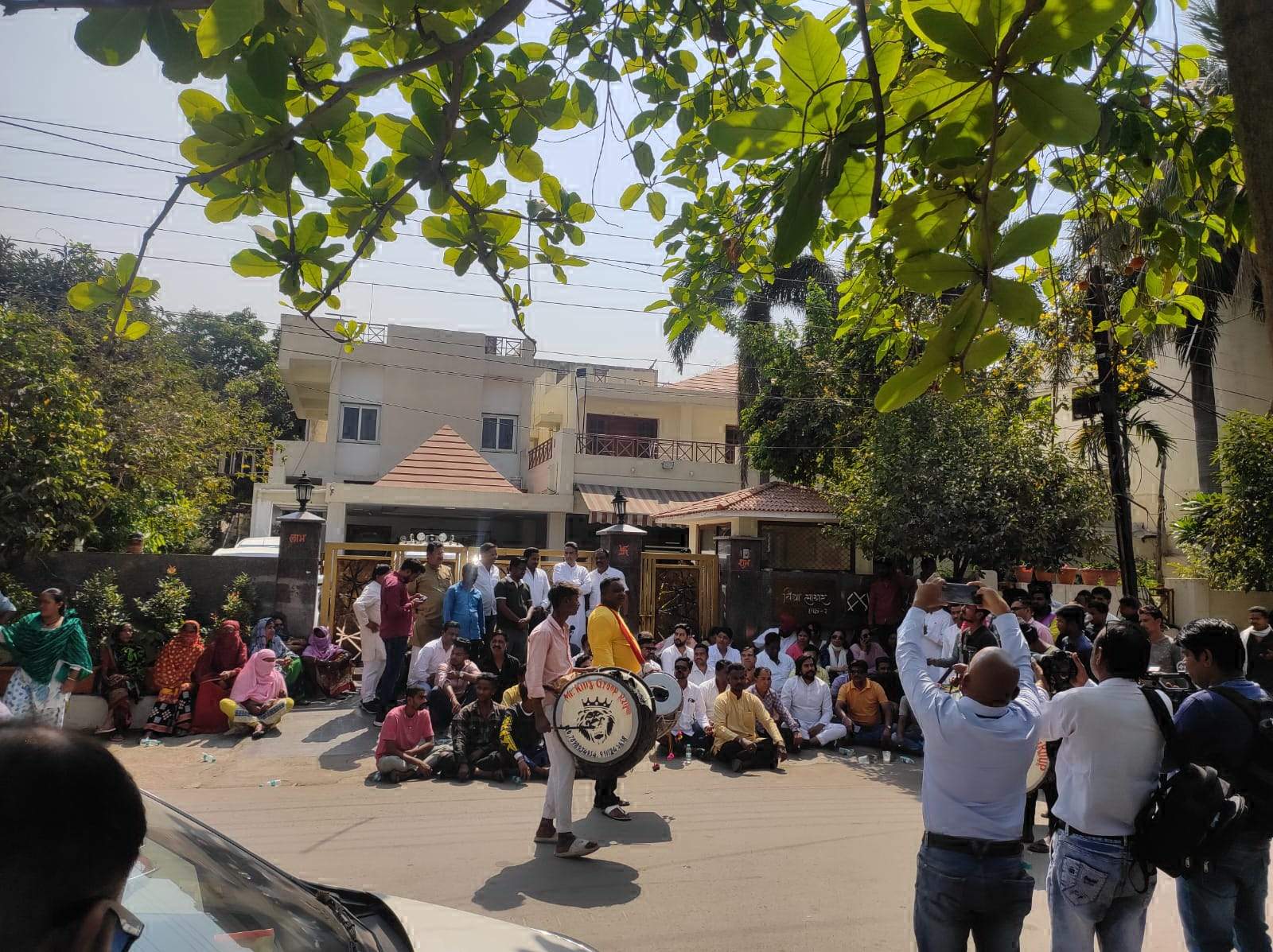 वे विपक्षी नेता जिन पर कसा सीबीआई और ईडी का शिकंजा