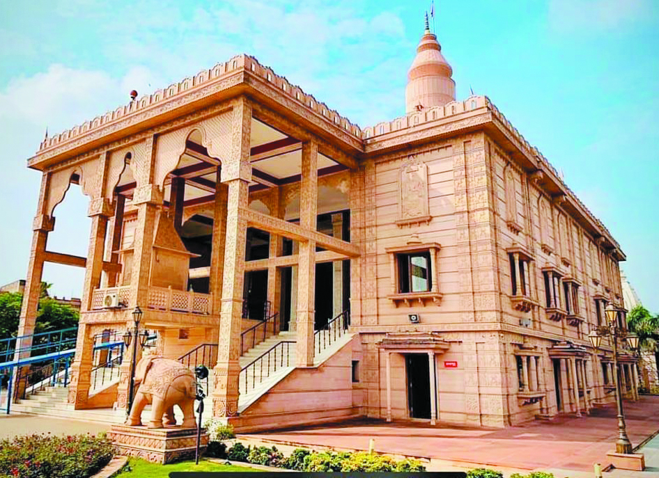 रामनवमीं में श्रीराम मंदिर में भजन गायिका मैथिली ठाकुर देंगी प्रस्तुति रामनवमीं में श्रीराम मंदिर में भजन गायिका मैथिली ठाकुर देंगी प्रस्तुति
