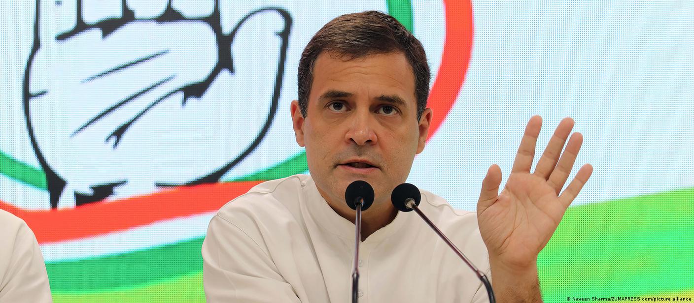 मानहानि के मामले में सजा सुनाए जाने के एक दिन बाद लोकसभा की कार्यवाही में शामिल हुए राहुल