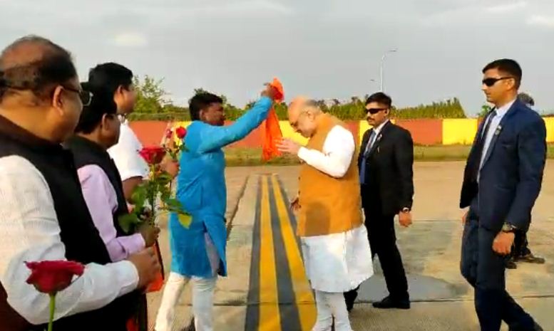 देखें VIDEO :  अमित शाह जगदलपुर पहुंचे, स्वागत