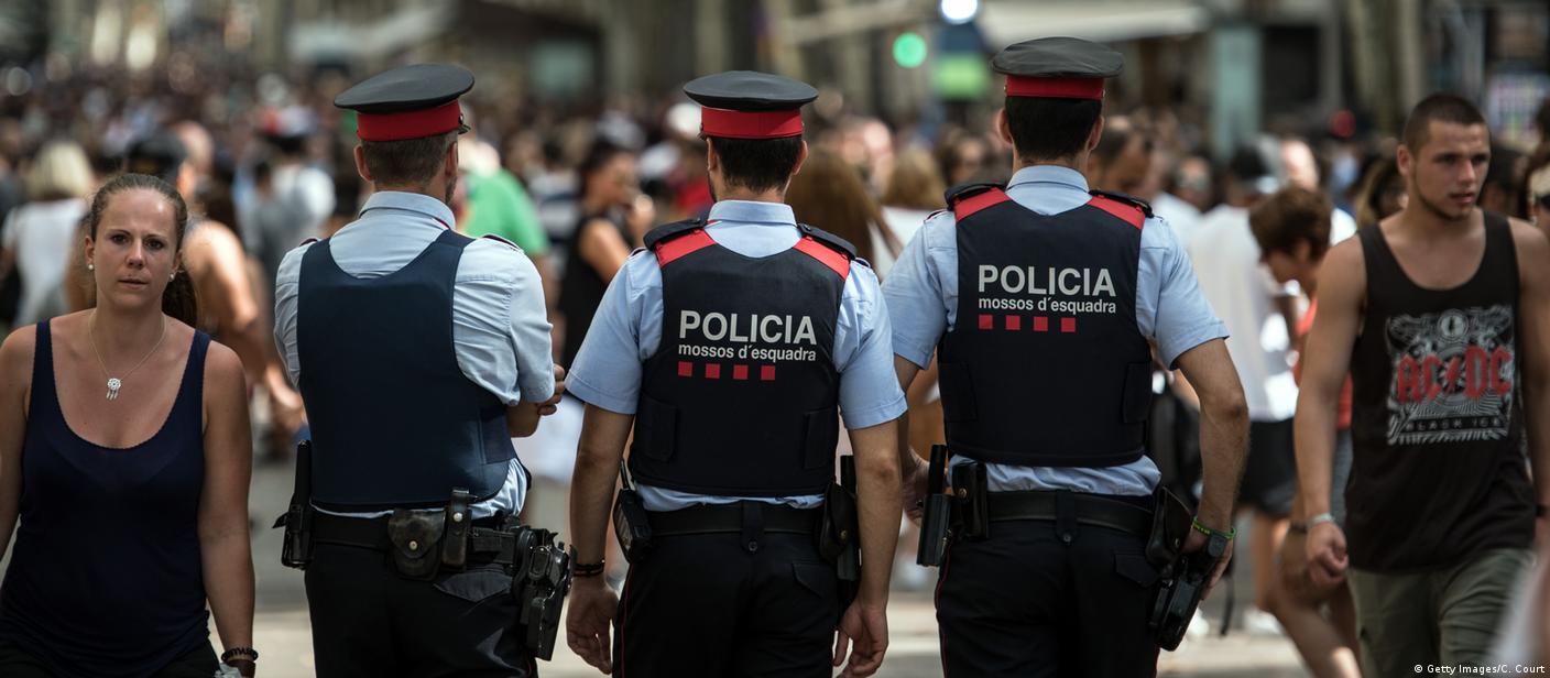 सेक्स स्कैंडल में फंसी स्पेन की पुलिस सेक्स स्कैंडल में फंसी स्पेन की पुलिस