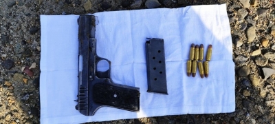 बीएसएफ ने सीमा पर पाकिस्तान से भेजे गए हथियार और करोड़ों की हेरोइन बरामद की