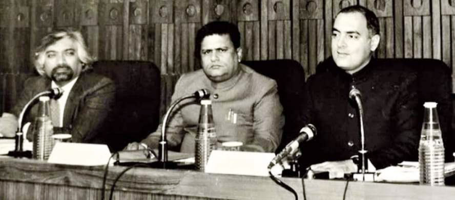 टिटलागढ़ की झुग्गी से निकला था.., भारत की टेलीफोन क्रांति का जनक टिटलागढ़ की झुग्गी से निकला था.., भारत की टेलीफोन क्रांति का जनक