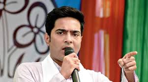 'दीदी ओ दीदी' कहने पर पीएम के ख़िलाफ़ क्यों नहीं होती कार्रवाई 'दीदी ओ दीदी' कहने पर पीएम के ख़िलाफ़ क्यों नहीं होती कार्रवाई