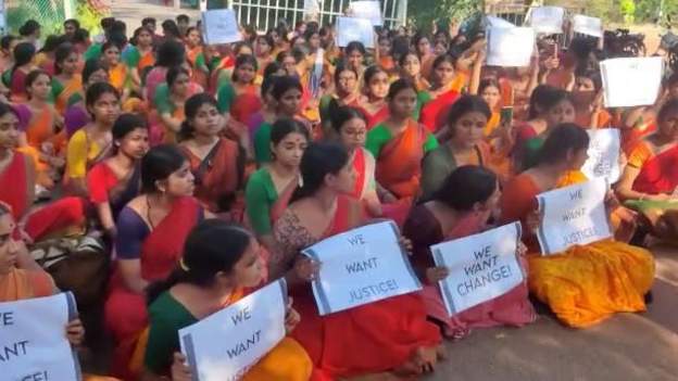 कलाक्षेत्र: चेन्नई की छात्राओं ने शिक्षकों पर लगाया यौन उत्पीड़न का आरोप, क्या है मामला? कलाक्षेत्र: चेन्नई की छात्राओं ने शिक्षकों पर लगाया यौन उत्पीड़न का आरोप, क्या है मामला?