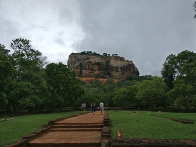 स्थिति सुधरने के बाद श्रीलंका ने पर्यटन लक्ष्य को संशोधित किया