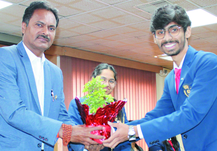 मैक युनाइटेड द्वारा पब्लिक स्पीकिंग प्रशिक्षण