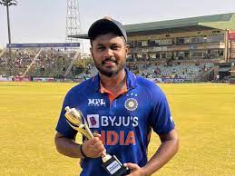 संजू सैमसन पर धीमी ओवर गति के लिए 12 लाख रुपए का जुर्माना