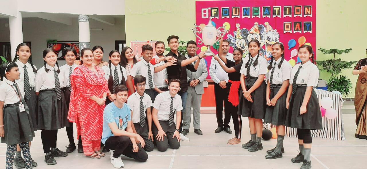 महानगरीय स्तर की शिक्षा और सर्व सुविधायुक्त जेपी इंटरनेशनल ने मनाया आठवां स्थापना दिवस