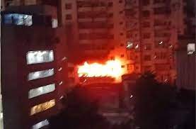 दुबई की इमारत में आग लगने से 16 लोगों की मौत, नौ घायल दुबई की इमारत में आग लगने से 16 लोगों की मौत, नौ घायल