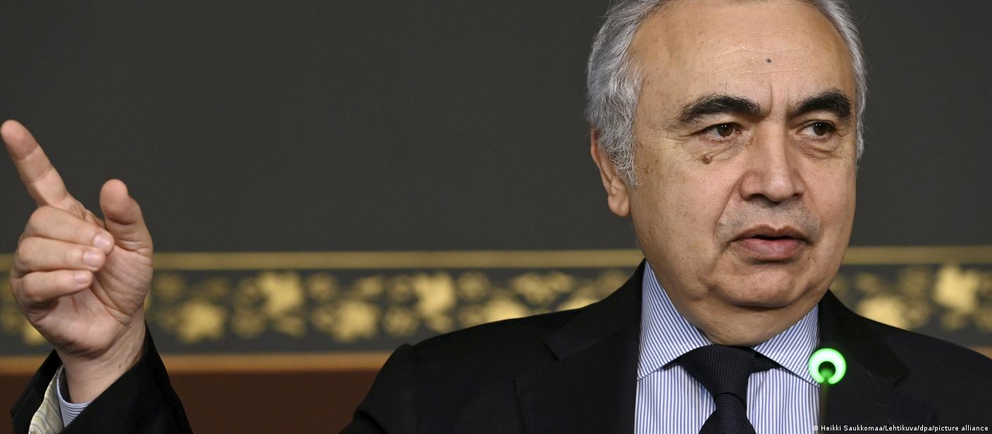 धरती के बढ़ते तापमान को रोकने में बाधक बन रहीं तेल कंपनियां!