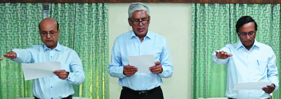 एसईसीएल संचालन समिति की बैठक में सुरक्षा शपथ एवं दिवंगतों को श्रद्धांजलि