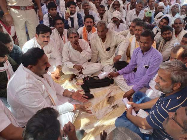 राजस्थान: आरक्षण के लिए जयपुर-आगरा हाइवे जाम, इंटरनेट बंद