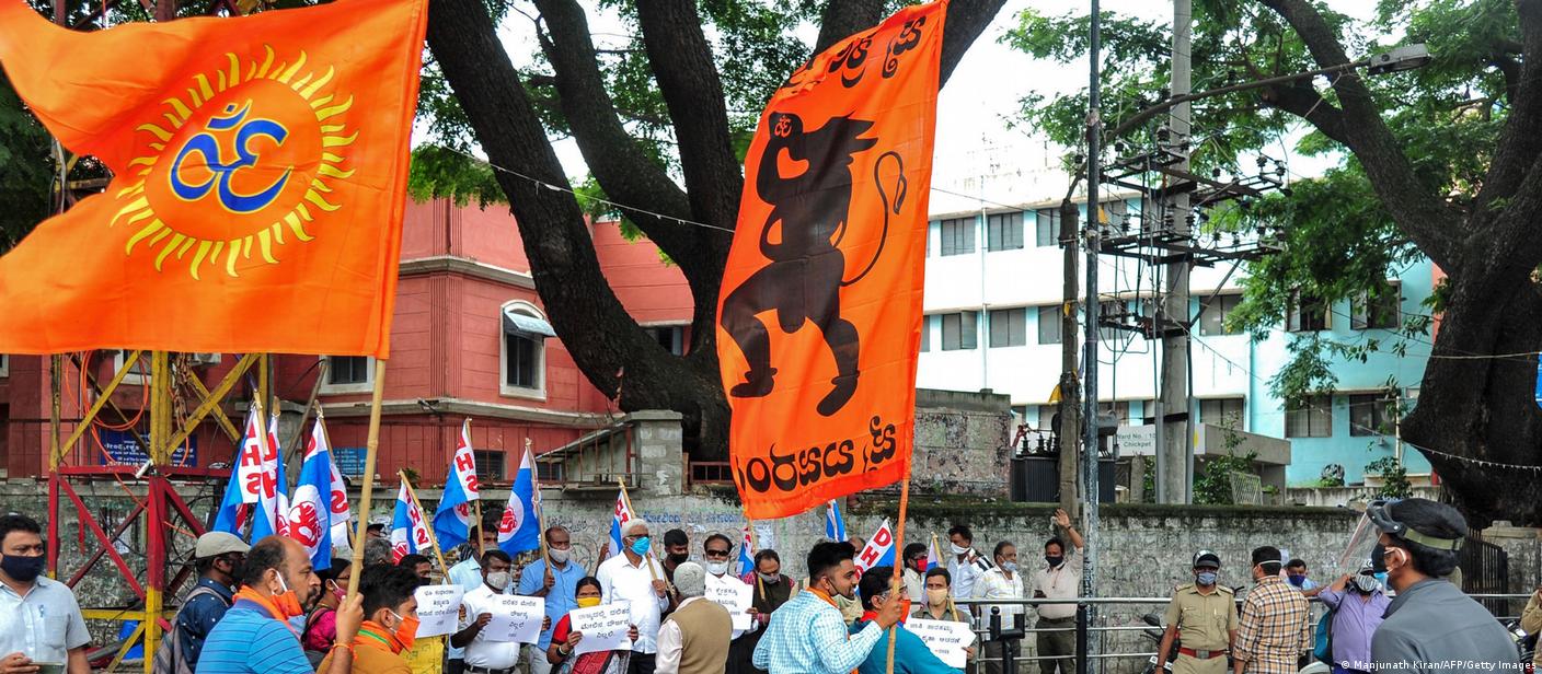 बजरंग दल पर बैन बन गया कर्नाटक चुनाव का बड़ा सवाल बजरंग दल पर बैन बन गया कर्नाटक चुनाव का बड़ा सवाल