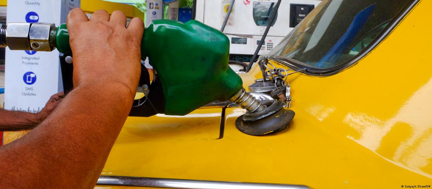 भारत: 2027 तक डीजल गाड़ियों पर बैन की सिफारिश