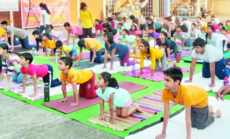 नि:शुल्क बाल संस्कार योग शिविर नि:शुल्क बाल संस्कार योग शिविर