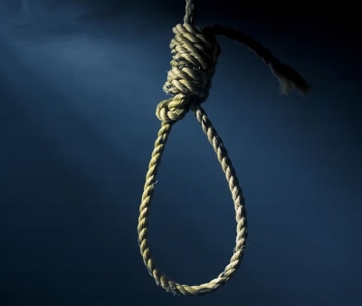 लखनऊ में अवसादग्रस्त बैंक कर्मचारी ने की खुदकुशी लखनऊ में अवसादग्रस्त बैंक कर्मचारी ने की खुदकुशी