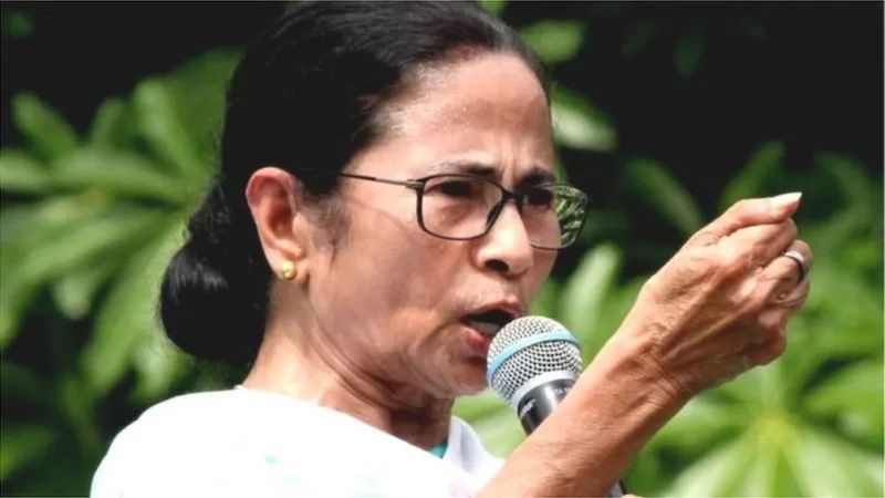 ममता के बदले सुर, लेकिन क्या कांग्रेस मिलाएगी ताल से ताल? ममता के बदले सुर, लेकिन क्या कांग्रेस मिलाएगी ताल से ताल?