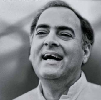 उस काली तारीख से महज 10 दिन पहले ही तो राजीव गांधी ने मुझसे पूछा था-अरे तुम अभी तक यहां हो... उस काली तारीख से महज 10 दिन पहले ही तो राजीव गांधी ने मुझसे पूछा था-अरे तुम अभी तक यहां हो...