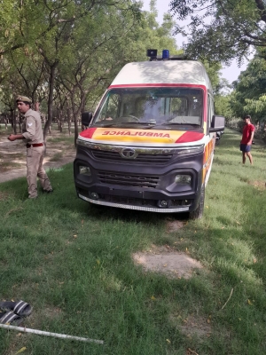 22 साल के युवक का ग्रीन बेल्ट में पेड़ से लटका मिला शव 22 साल के युवक का ग्रीन बेल्ट में पेड़ से लटका मिला शव