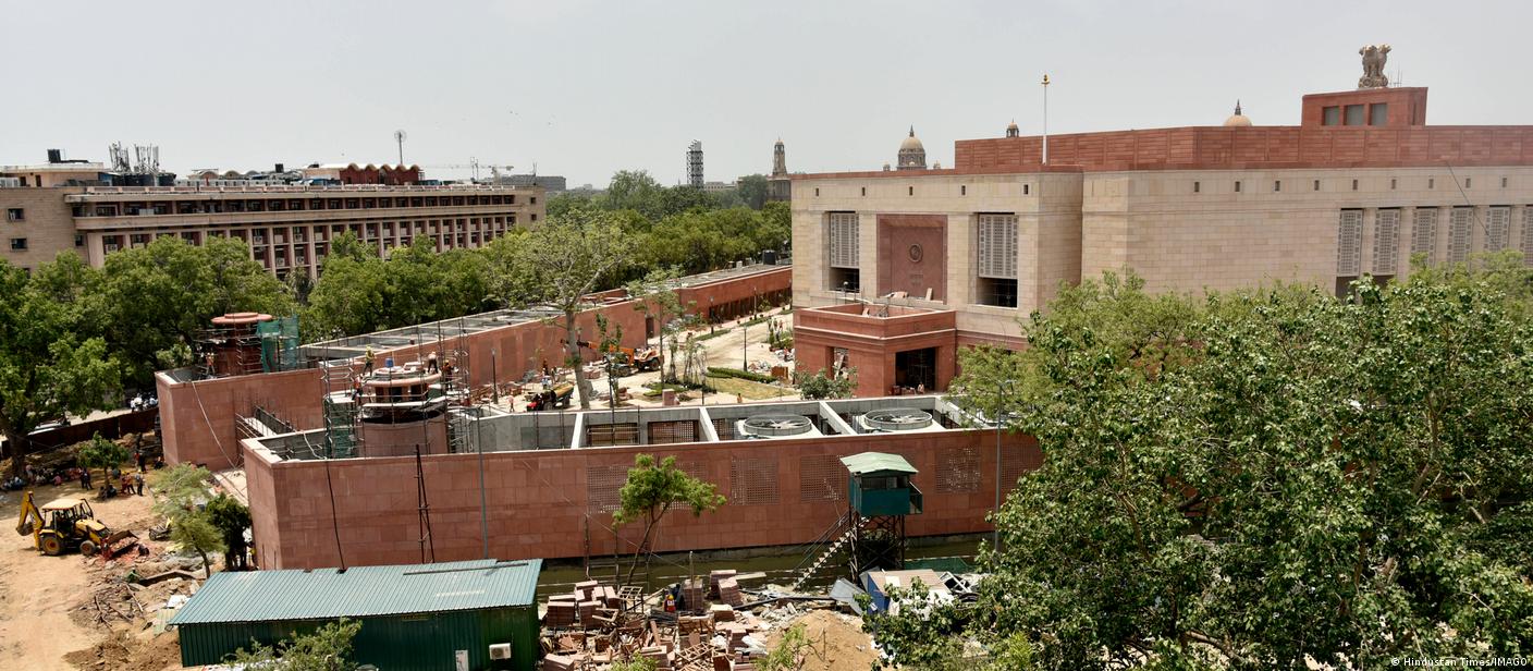 नई संसद: कौन करे उद्घाटन राष्ट्रपति या प्रधानमंत्री?
