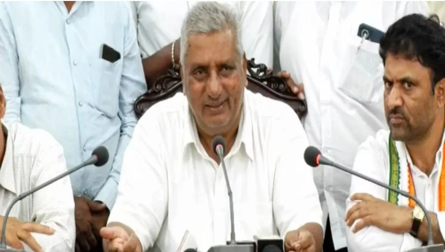 कर्नाटक के मंत्री के बयान : 'भैंस, बैल काटे जा सकते हैं तो गाय का क्यों नहीं' पर विवाद