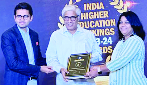 नवाचार पाठयक्रम के लिए  रुंगटा ग्रुप को राष्ट्रीय सम्मान