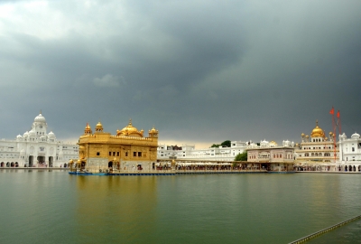 भारी सुरक्षा के बीच अमृतसर में ऑपरेशन ब्लूस्टार की बरसी पर जुटे कट्टरपंथी भारी सुरक्षा के बीच अमृतसर में ऑपरेशन ब्लूस्टार की बरसी पर जुटे कट्टरपंथी