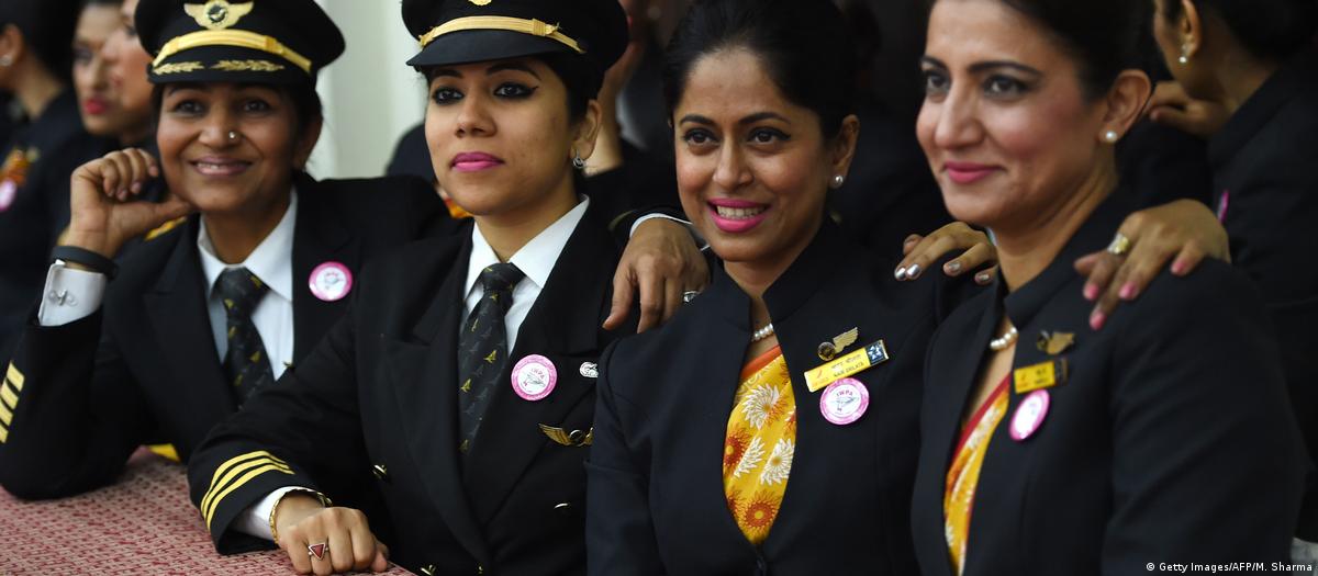 भारत में महिला पायलटों की ऊंची उड़ान भारत में महिला पायलटों की ऊंची उड़ान