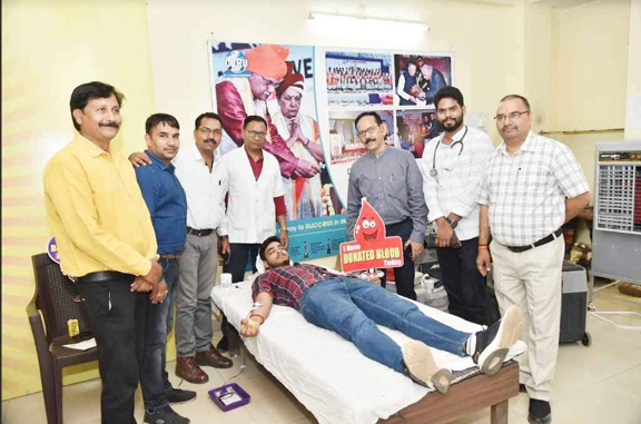 सीवीआरयू में रक्तदान शिविर का आयोजन