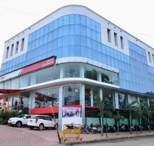 छत्तीसगढ़ हीरो में बहुप्रतीक्षित पैशन प्लस की भव्य लांचिंग