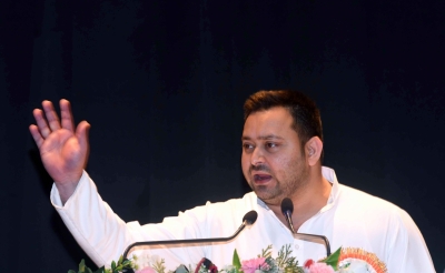 विपक्ष की बैठक में मुद्दों पर होगी बात : तेजस्वी विपक्ष की बैठक में मुद्दों पर होगी बात : तेजस्वी