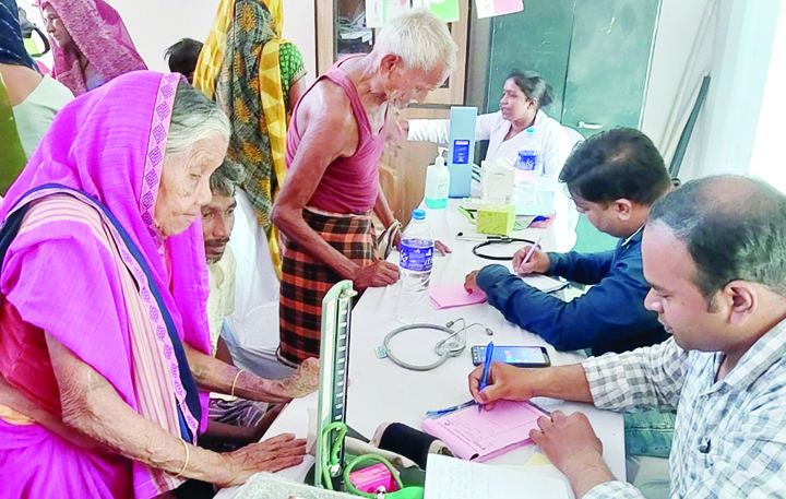 चोटिया में बालको मेगा हेल्थ कैंप में 330 लाभांवित