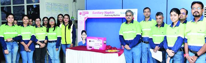 संयंत्र और टाउनशिप परिसरों में बालको ने  स्थापित की सैनिटरी नैपकिन वितरण मशीनें