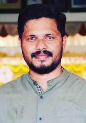 एनआईए ने प्रवीण नेत्तारू हत्या मामले में फरार संदिग्धों के आवासों की तलाशी ली एनआईए ने प्रवीण नेत्तारू हत्या मामले में फरार संदिग्धों के आवासों की तलाशी ली