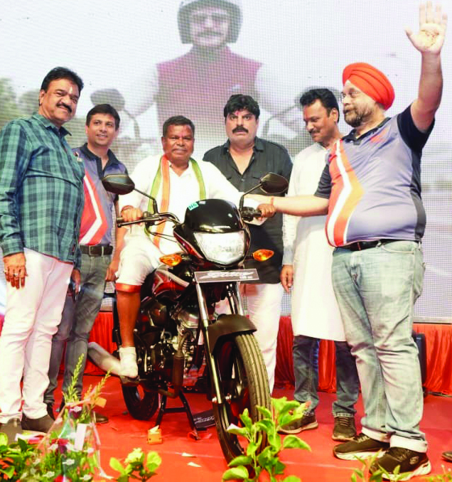 गांवों में दोपहिया वाहनों का बहुत महत्व, होंडा  ने किफायती-उच्च क्वालिटी बाईक लाई-लखमा