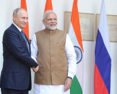 रूसी राष्ट्रपति ने पीएम मोदी को बताया 'महान मित्र' रूसी राष्ट्रपति ने पीएम मोदी को बताया 'महान मित्र'