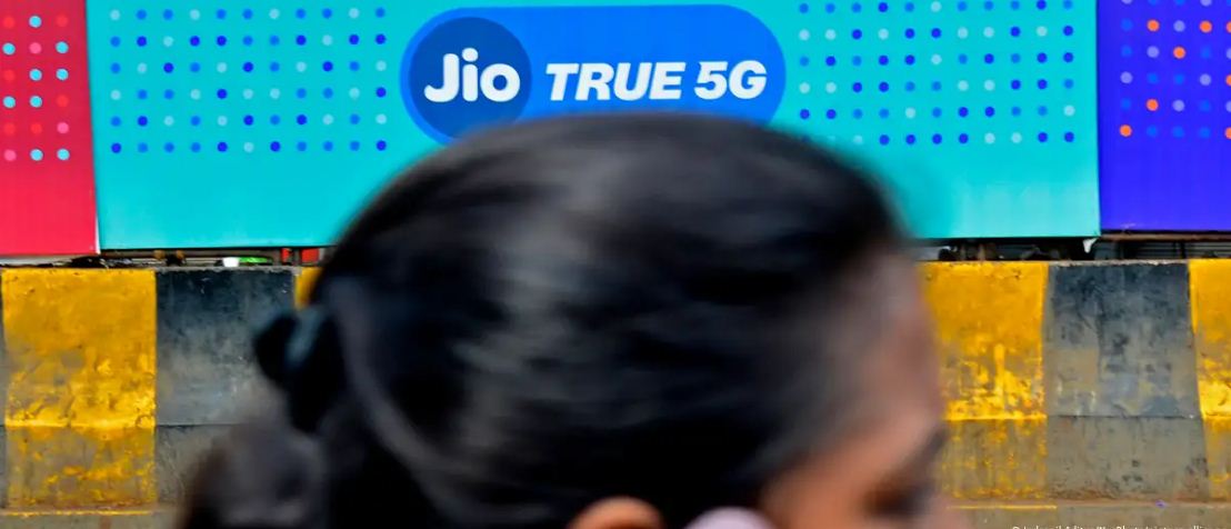सरकारी आईटी सेवायें निजी कंपनियों के हवाले