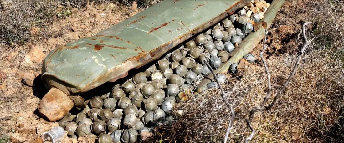 यूक्रेन को क्लस्टर बम देने पर कई यूरोपीय देशों को आपत्ति