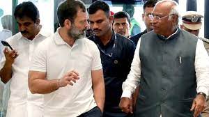 खरगे और राहुल ने महाराष्ट्र कांग्रेस के नेताओं के साथ बैठक की खरगे और राहुल ने महाराष्ट्र कांग्रेस के नेताओं के साथ बैठक की
