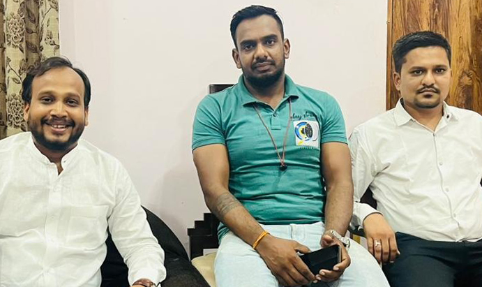 अंतरराष्ट्रीय युवा अग्रवाल सम्मेलन प्रदेशाध्यक्ष अमित पहुंचे खरोरा