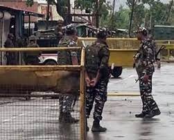 मणिपुर वीडियो : पूर्व सैन्यकर्मी ने कहा, अपनी पत्नी को अपमानित होने से नहीं बचा सका