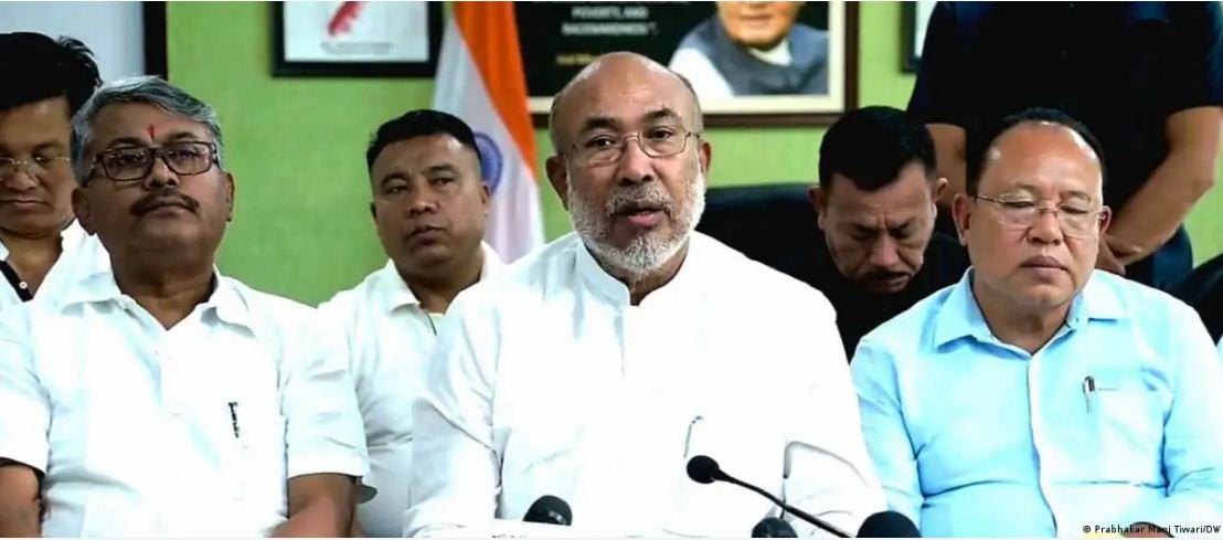 मणिपुर में इतने बवाल पर भी मुख्यमंत्री तक नहीं पहुंची आंच