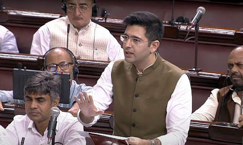 विपक्षी सांसदों ने मणिपुर हिंसा पर चर्चा के लिए राज्यसभा में नोटिस दिया विपक्षी सांसदों ने मणिपुर हिंसा पर चर्चा के लिए राज्यसभा में नोटिस दिया