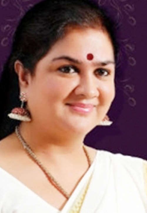 चार दशक से सिनेमा पर राज करने वाली अभिनेत्री 'उर्वशी' की 'अप्पाथा' 700वीं फिल्म